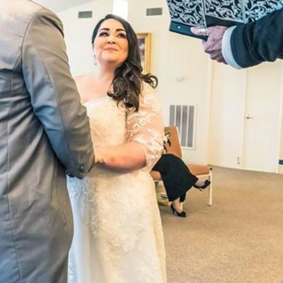 Meet your Posher, Heather - Picture 1 of 1